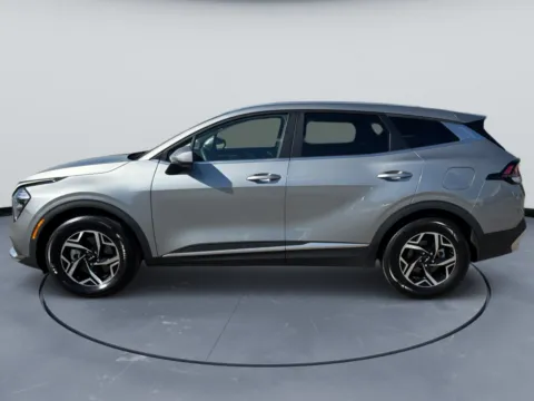 More photos of 2023 Kia Sportage LX at Tri-State Motor Company, AR