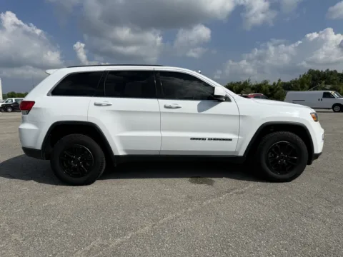 More photos of 2018 Jeep Grand Cherokee Laredo at Tri-State Motor Company, AR