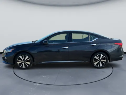 More photos of 2019 Nissan Altima 2.5 SV at Tri-State Motor Company, AR