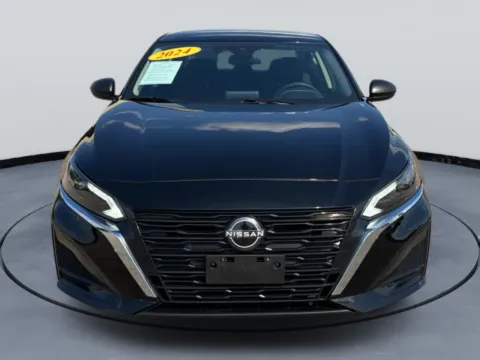 Photos of 2024 Nissan Altima 2.5 SV for sale in Blytheville, AR at Tri-State Motor Company