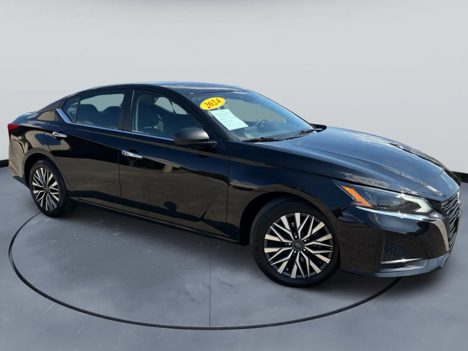 Black 2024 Nissan Altima 2.5 SV for sale in Blytheville, AR