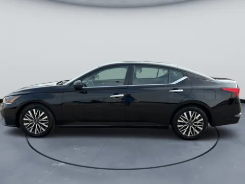 More photos of 2024 Nissan Altima 2.5 SV at Tri-State Motor Company, AR