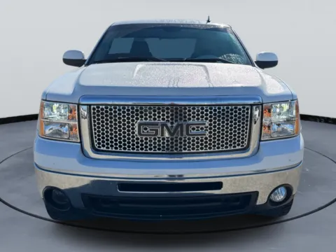 Photos of 2009 GMC Sierra 1500 SLT for sale in Blytheville, AR at Tri-State Motor Company