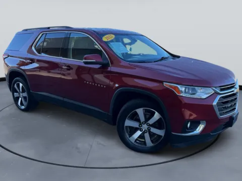 Red 2021 Chevrolet Traverse LT Leather for sale in Blytheville, AR