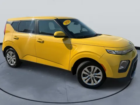 Yellow 2020 Kia Soul for sale in Blytheville, AR