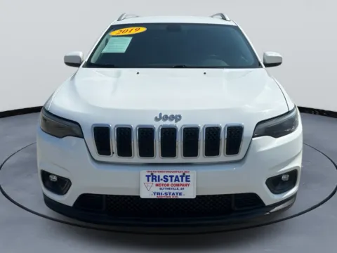 Photos of 2019 Jeep Cherokee Latitude for sale in Blytheville, AR at Tri-State Motor Company