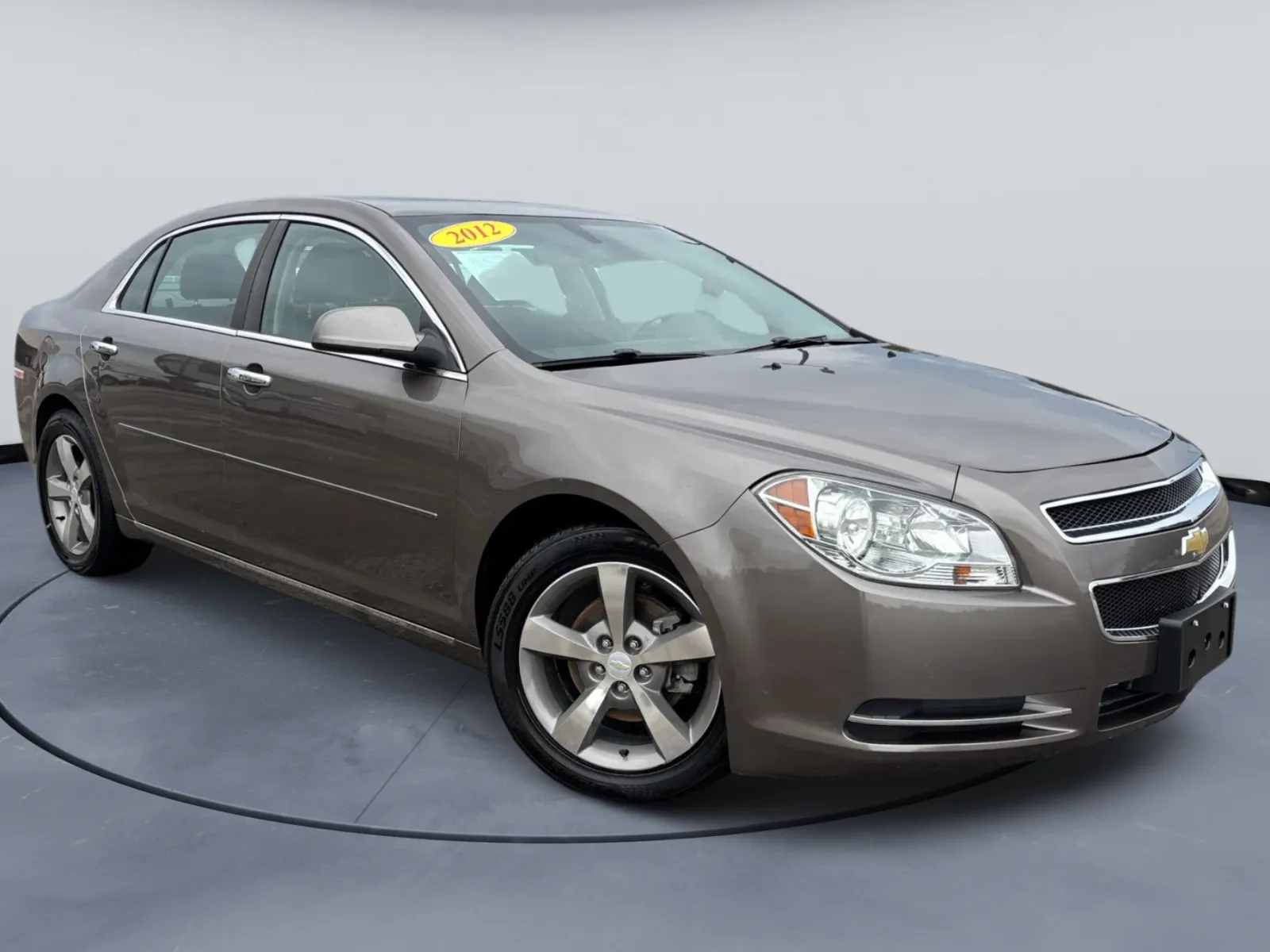 シャープ　シルバー　２２８L  2012年 Used 2012 Chevrolet Malibu LT for sale in Blytheville, AR at Tri