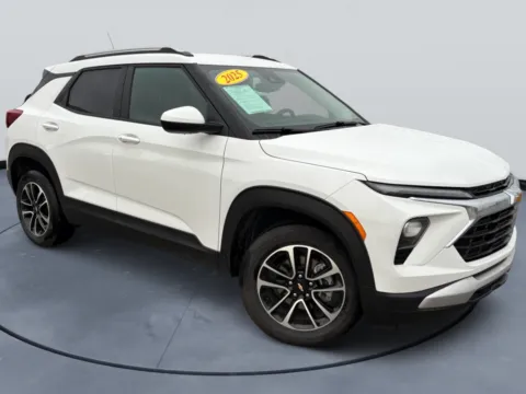 White 2025 Chevrolet Trailblazer LT for sale in Blytheville, AR