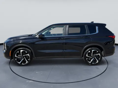 More photos of 2024 Mitsubishi Outlander at Tri-State Motor Company, AR