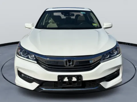 Photos of 2016 Honda Accord EX-L V6 w/Navi w/Honda Sensing for sale in Blytheville, AR at Tri-State Motor Company