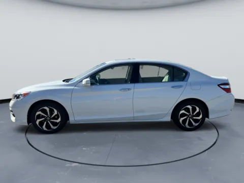 More photos of 2016 Honda Accord EX-L V6 w/Navi w/Honda Sensing at Tri-State Motor Company, AR