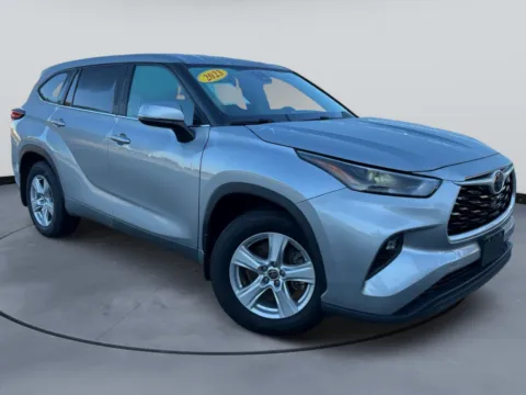 Silver 2023 Toyota Highlander for sale in Blytheville, AR