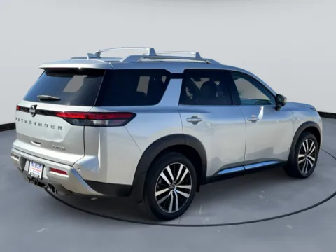 More photos of 2024 Nissan Pathfinder Platinum at Tri-State Motor Company, AR