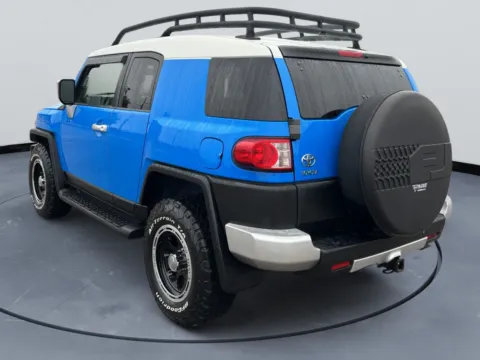 More photos of 2007 Toyota FJ Cruiser at Tri-State Motor Company, AR