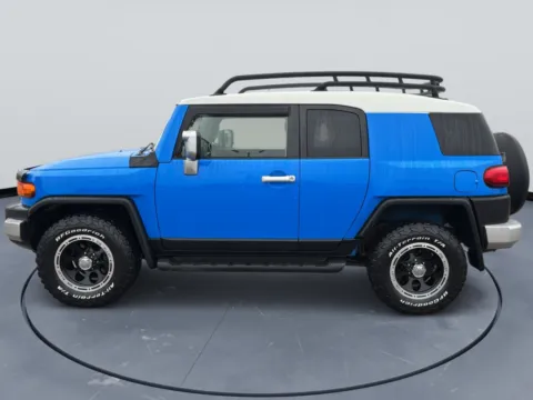 More photos of 2007 Toyota FJ Cruiser at Tri-State Motor Company, AR