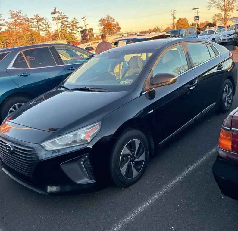 2017 Hyundai Ioniq Hybrid SEL Hatchback 4D for sale in Elkridge, MD