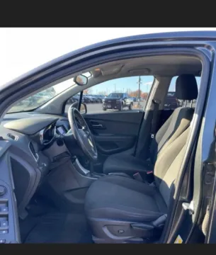 Photos of 2020 Chevrolet Trax LS Sport Utility 4D for sale in Elkridge, MD at Bumble Auto - Elkridge