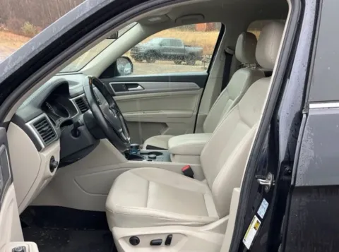 More photos of 2018 Volkswagen Atlas SE 4Motion Sport Utility 4D at Bumble Auto - Elkridge, MD