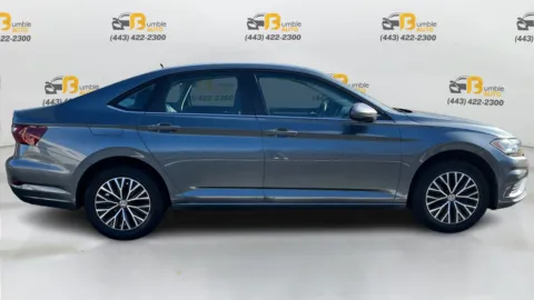 More photos of 2020 Volkswagen Jetta 1.4T SE Sedan 4D at Bumble Auto - Elkridge, MD