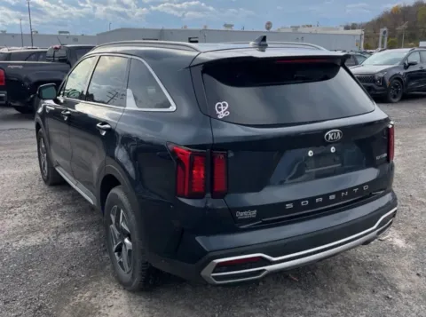 Another view of 2021 Kia Sorento Hybrid EX Sport Utility 4D for sale in Elkridge, MD at Bumble Auto - Elkridge