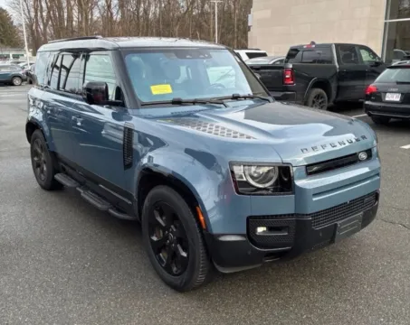 More photos of 2022 Land Rover Defender 110 X-Dynamic SE Sport Utility 4D at Bumble Auto - Elkridge, MD