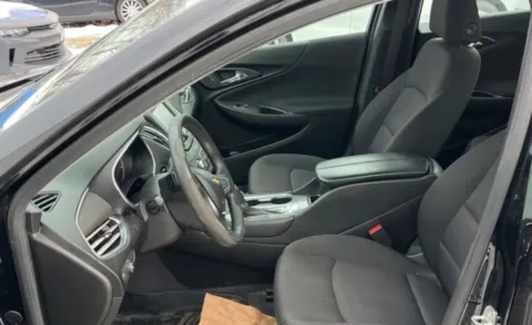 More photos of 2018 Chevrolet Malibu LT Sedan 4D at Bumble Auto - Elkridge, MD