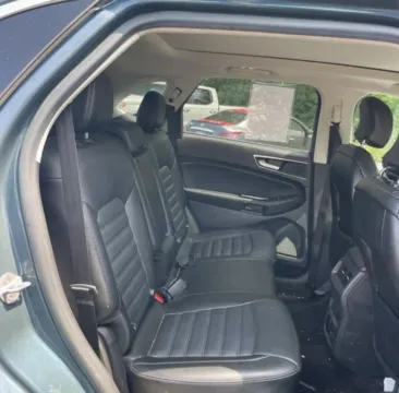 More photos of 2016 Ford Edge SEL Sport Utility 4D at Bumble Auto - Elkridge, MD