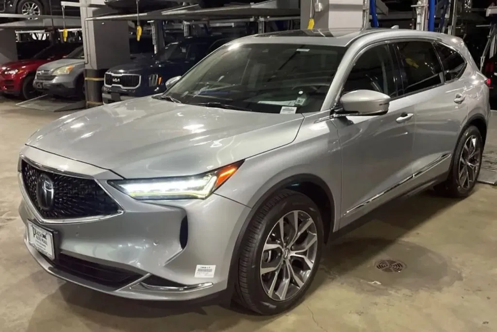 Silver 2022 Acura MDX SH-AWD w/Technology Pkg Sport Utility 4D for sale in Elkridge, MD