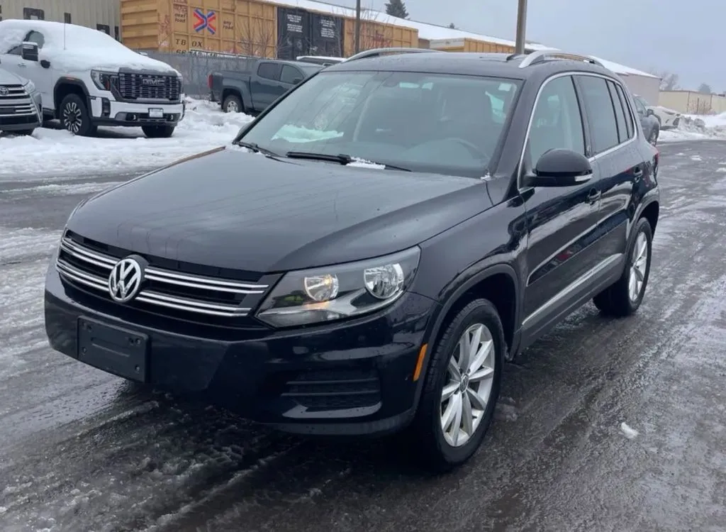 2017 Volkswagen Tiguan Wolfsburg Edition's photo