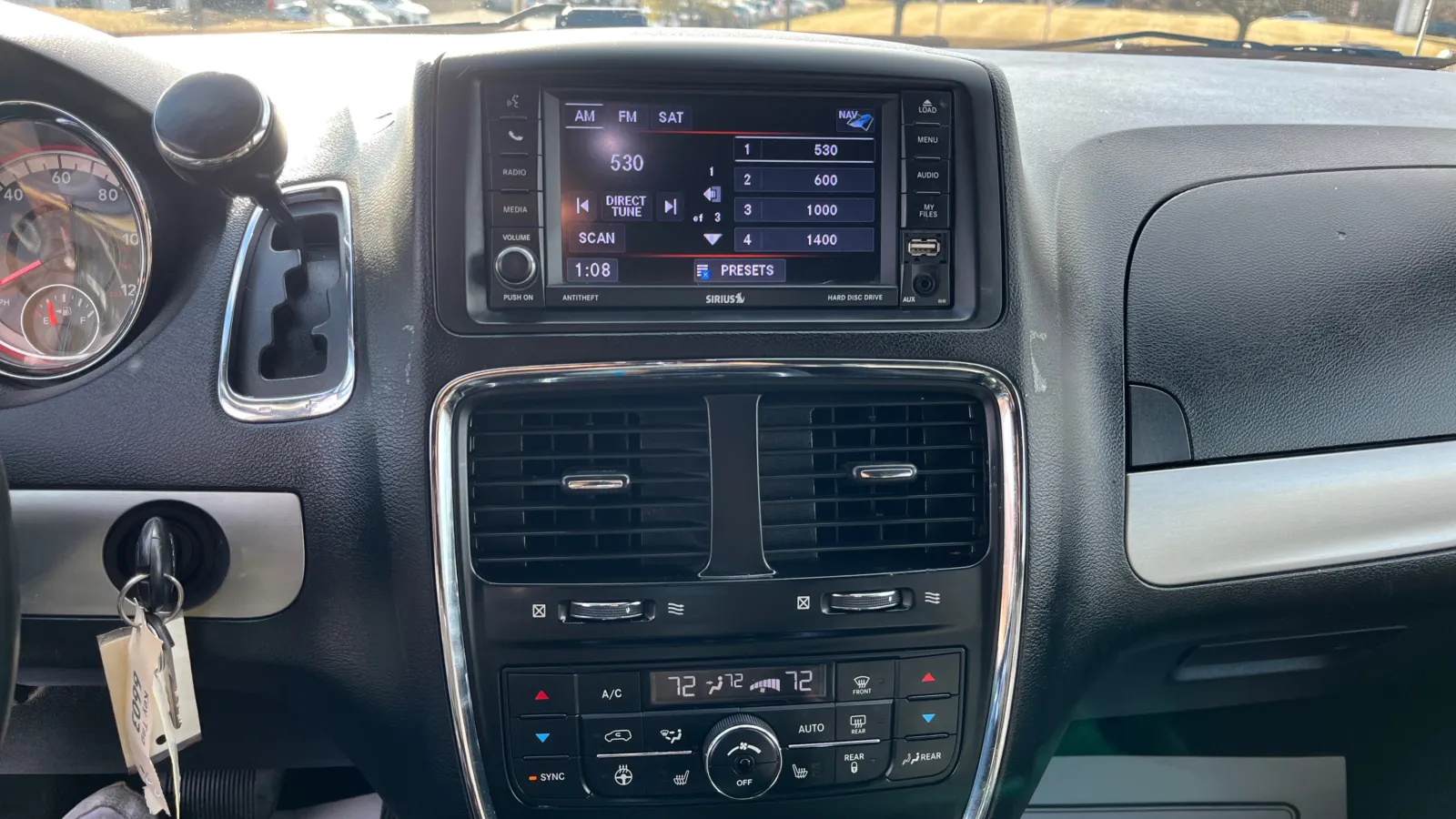 Dodge Grand Caravan photo 18