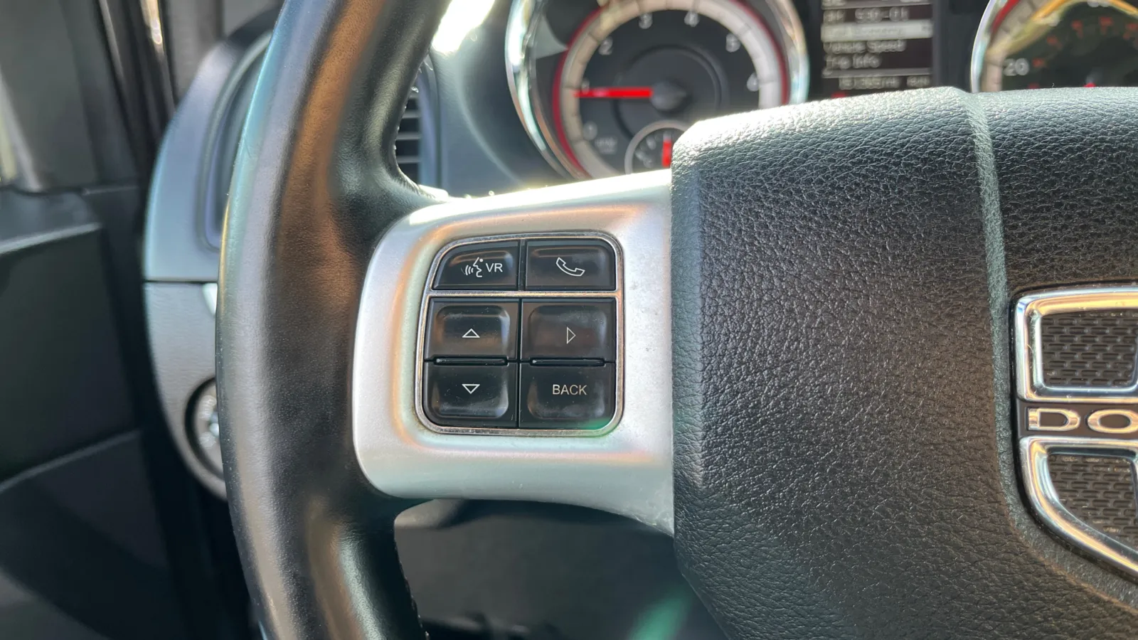 Dodge Grand Caravan photo 26