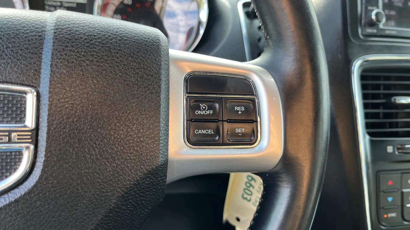 Dodge Grand Caravan photo 27