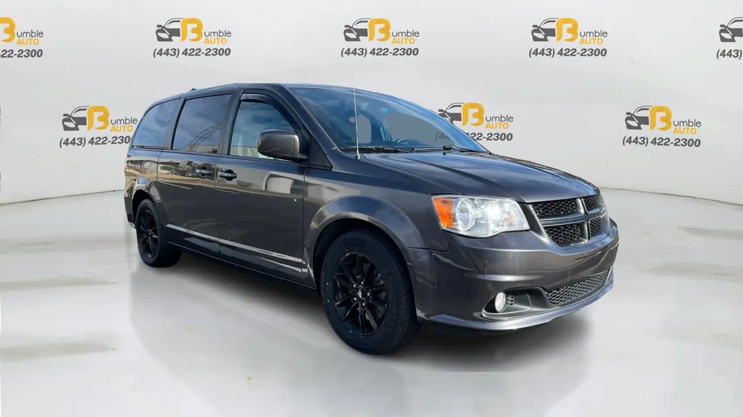 Dodge Grand Caravan photo 3