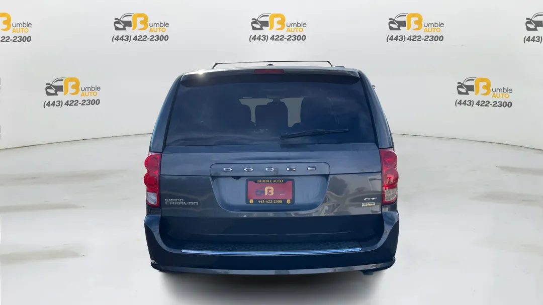 Dodge Grand Caravan photo 6