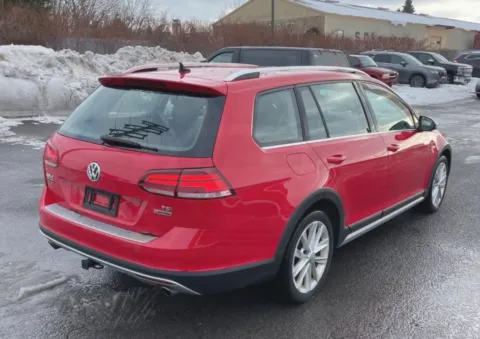 Another view of 2018 Volkswagen Golf Alltrack TSI SE Wagon 4D for sale in Elkridge, MD at Bumble Auto - Elkridge