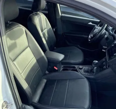 More photos of 2021 Volkswagen Tiguan SE R-Line Black 4MOTION Sport Utility 4D at Bumble Auto - Elkridge, MD