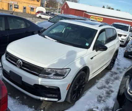 White 2021 Volkswagen Tiguan SE R-Line Black 4MOTION Sport Utility 4D for sale in Elkridge, MD