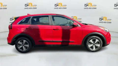 More photos of 2017 Kia Niro FE Wagon 4D at Bumble Auto - Elkridge, MD