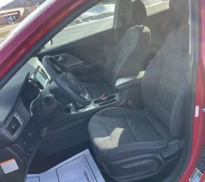 More photos of 2017 Kia Niro FE Wagon 4D at Bumble Auto - Elkridge, MD