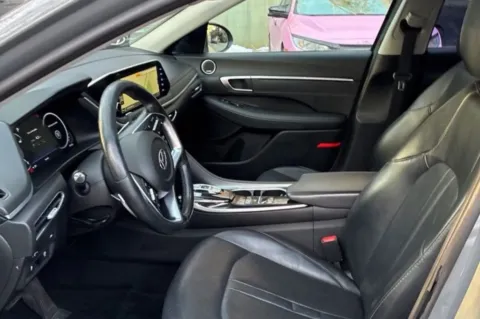 More photos of 2020 Hyundai Sonata Limited Sedan 4D at Bumble Auto - Elkridge, MD