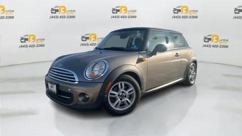 Gray 2013 MINI Hardtop Cooper Hatchback 2D for sale in Elkridge, MD