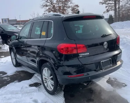 Photos of 2016 Volkswagen Tiguan 2.0T SE Sport Utility 4D for sale in Elkridge, MD at Bumble Auto - Elkridge