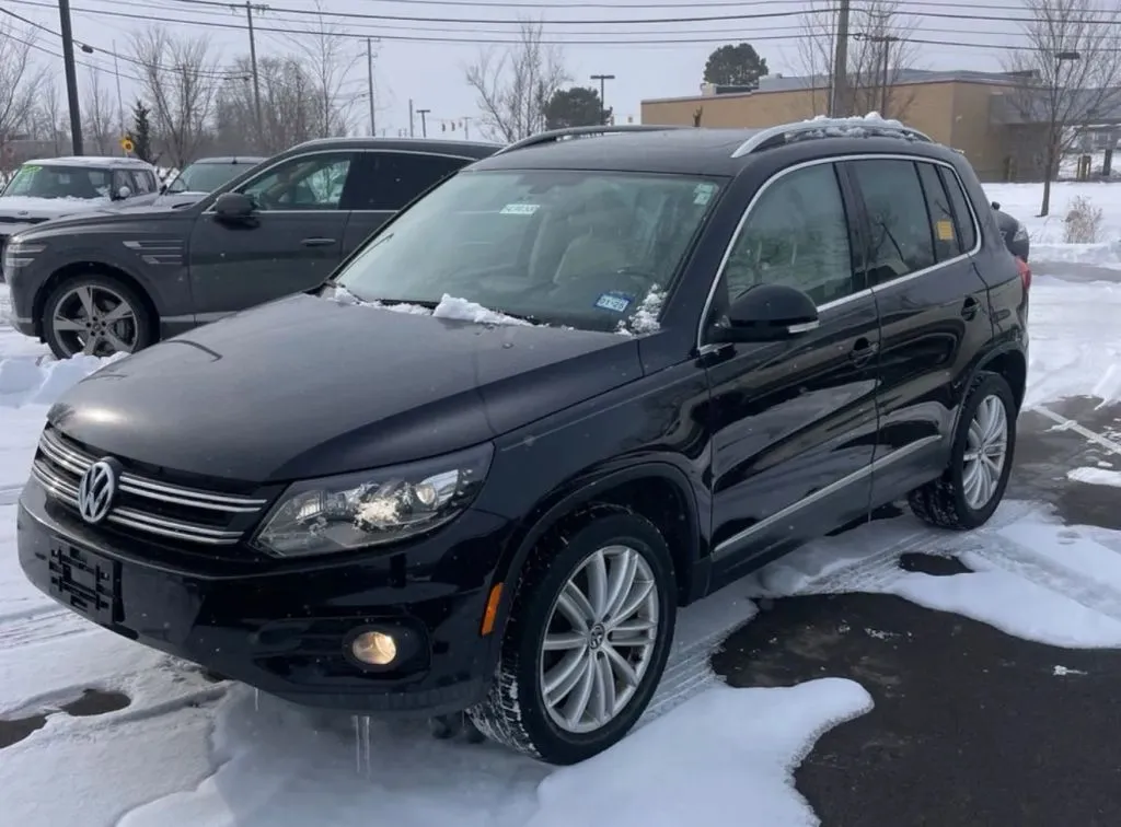 Black 2016 Volkswagen Tiguan 2.0T SE Sport Utility 4D for sale in Elkridge, MD