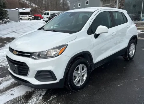 White 2018 Chevrolet Trax LS Sport Utility 4D for sale in Elkridge, MD