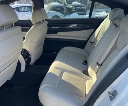 More photos of 2013 BMW 7 Series 740Li xDrive Sedan 4D at Bumble Auto - Elkridge, MD