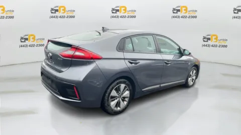 More photos of 2019 Hyundai Ioniq Plug-in Hybrid Hatchback 4D at Bumble Auto - Elkridge, MD