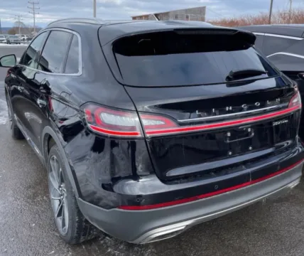 Photos of 2019 Lincoln Nautilus Reserve Sport Utility 4D for sale in Elkridge, MD at Bumble Auto - Elkridge