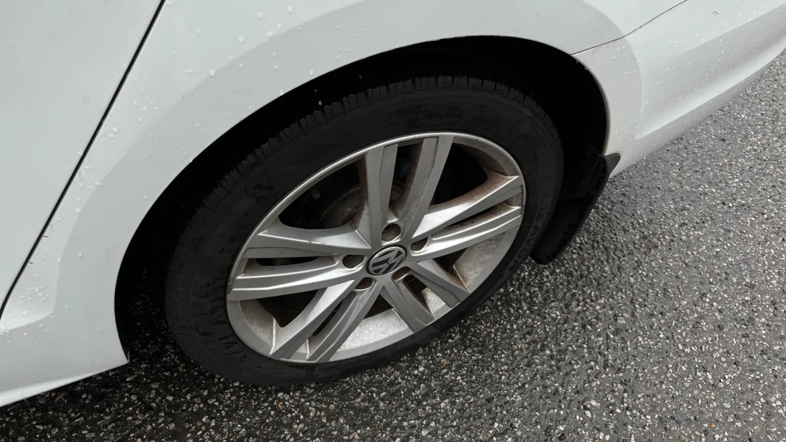 Volkswagen Jetta photo 13