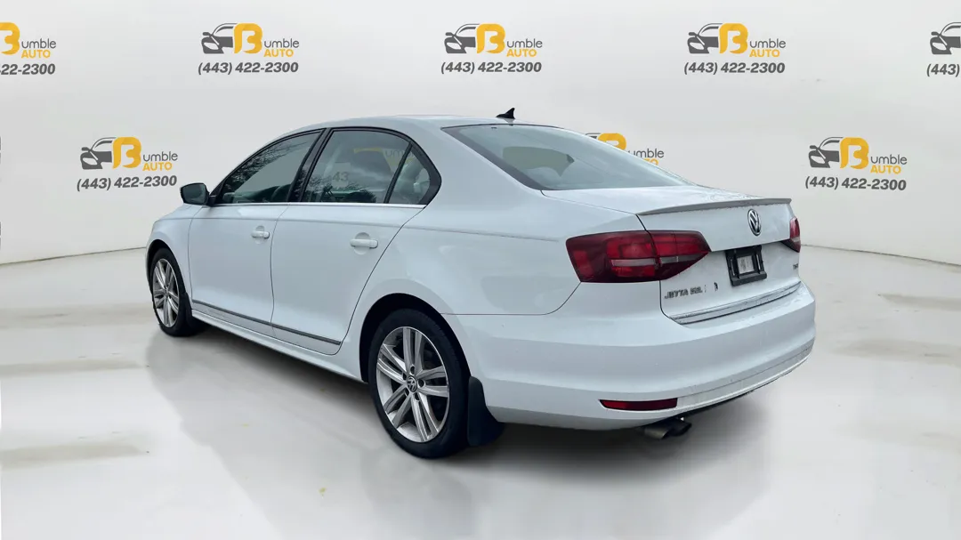 Volkswagen Jetta photo 7