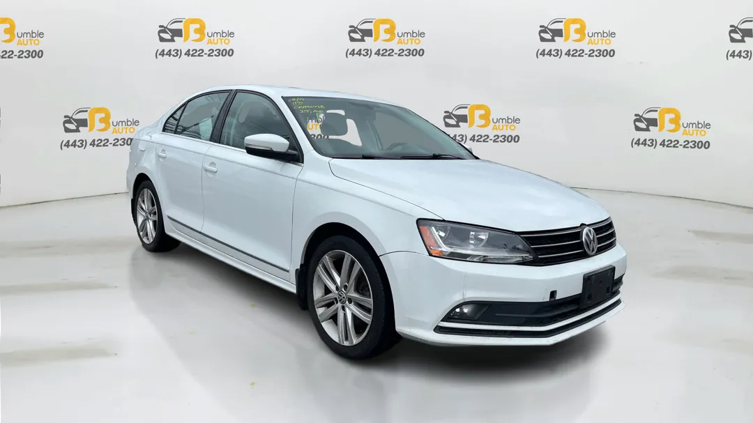 Volkswagen Jetta photo 3